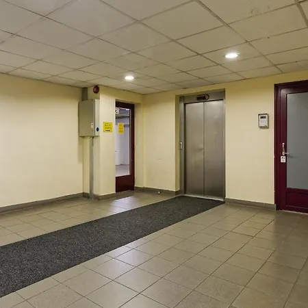 Spacious With Sauna In City Center